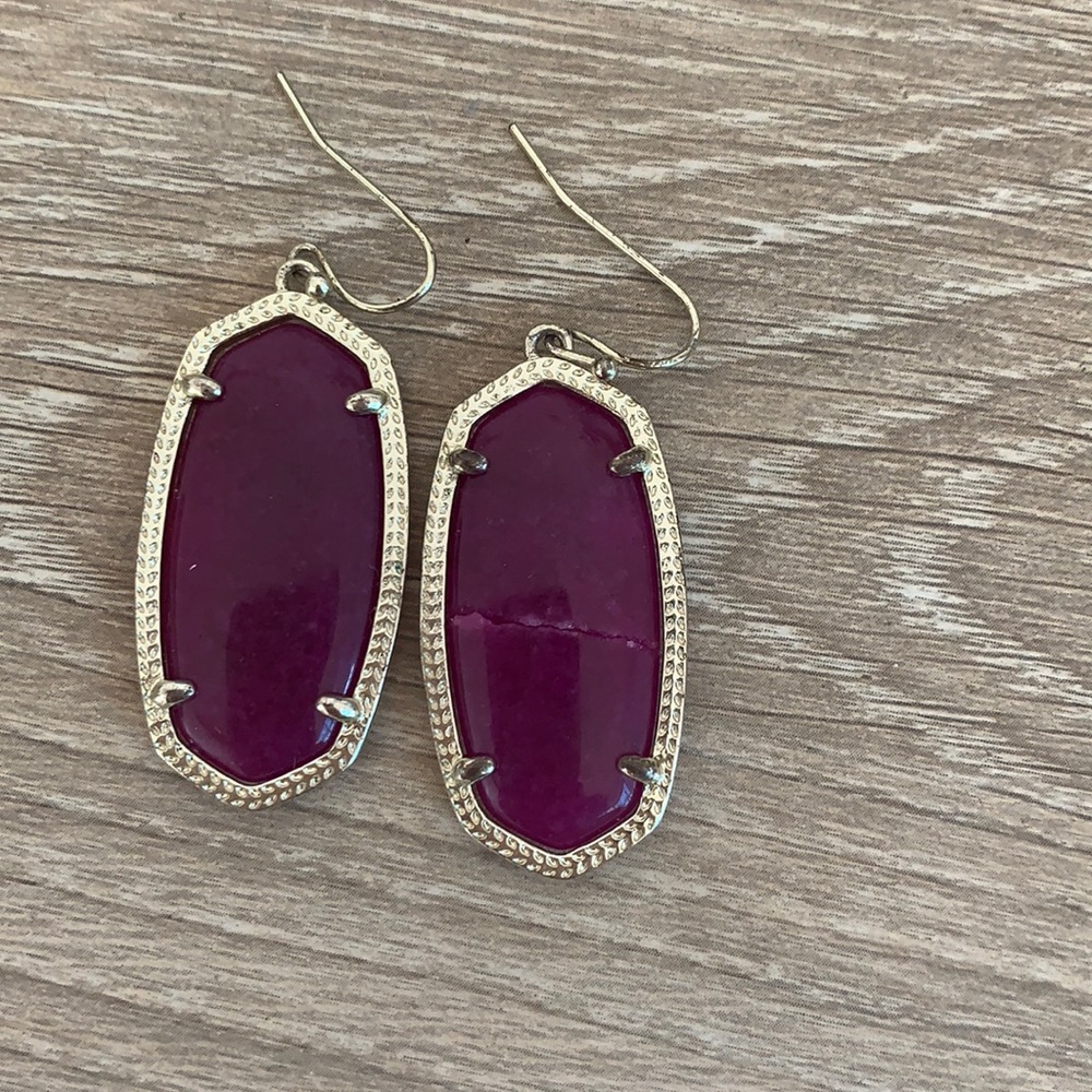 Kendra Scott earrings ( broken )